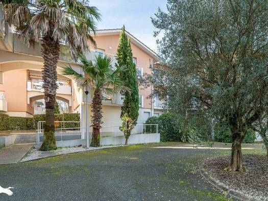 Appartement à vendre 314 160 € 3 pièces 2 chambres 59 m² Étage 1/2 Gujan-Mestras 33470