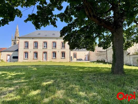 Maison à vendre 530 000 € 10 pièces 5 chambres 383 m² 1 563 m² de terrain Sissonne 02150