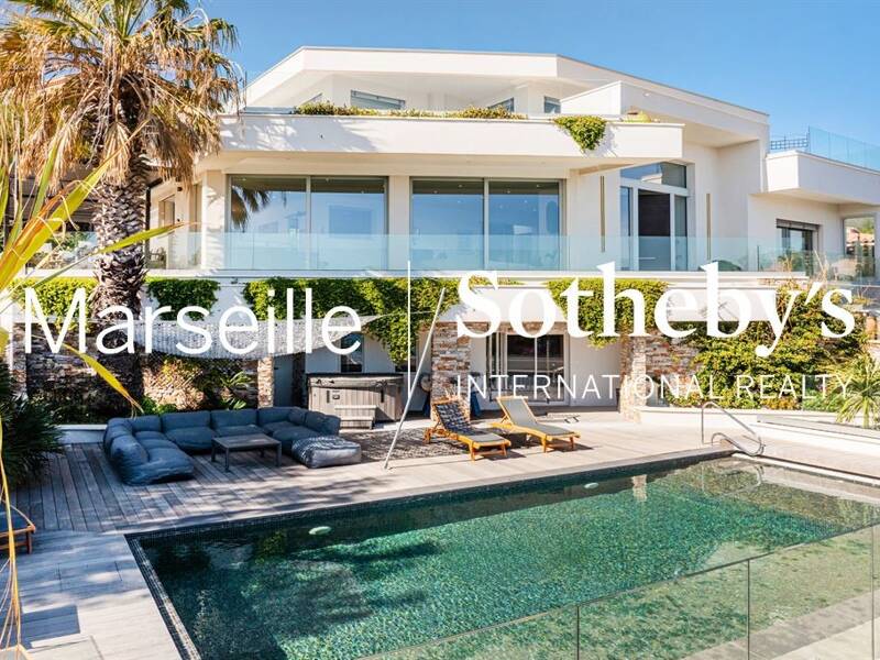 Maison à vendre, 412m², CARRY LE ROUET