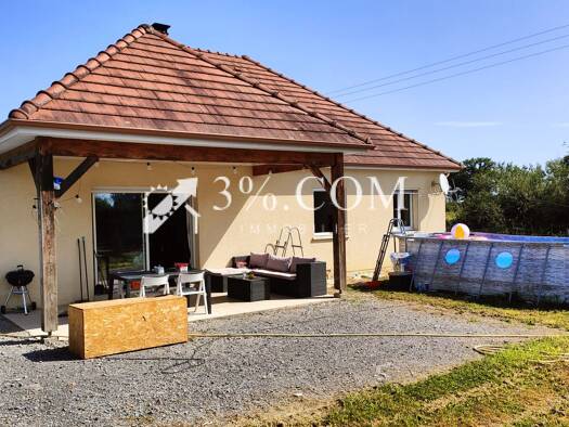 Maison de plain-pied à vendre 196 000 € 4 pièces 3 chambres 100 m² 1 903 m² de terrain Claracq 64330