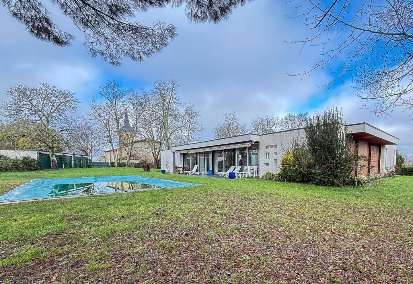 Maison à vendre, 199m², YVRAC