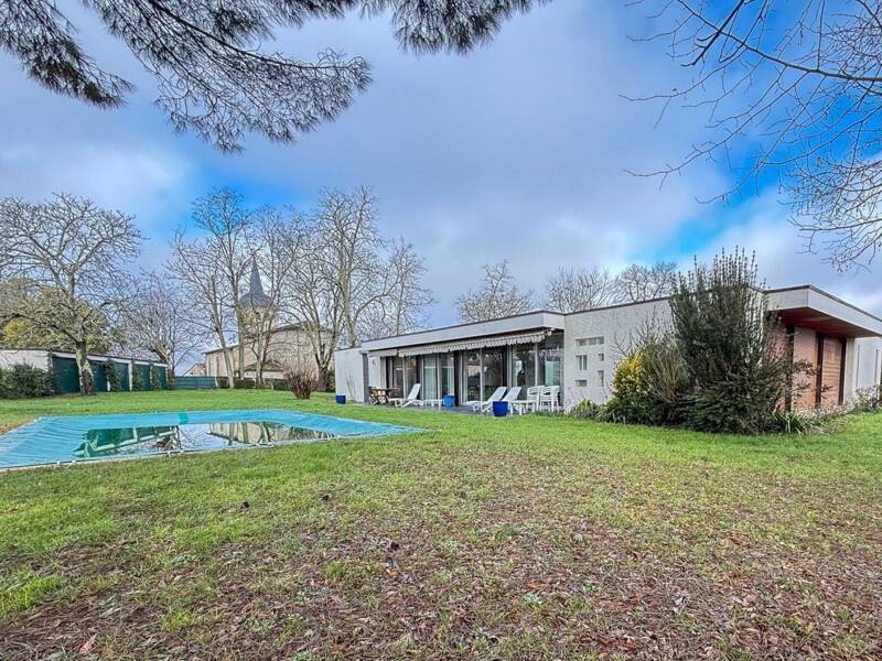 Maison à vendre, 199m², YVRAC