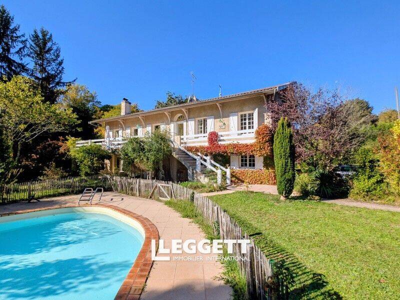 Maison à vendre, 220m², FARGUES SAINT HILAIRE