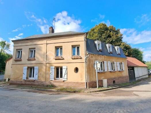 Maison à vendre 166 700 € 6 pièces 4 chambres 153 m² 238 m² de terrain Caours 80132