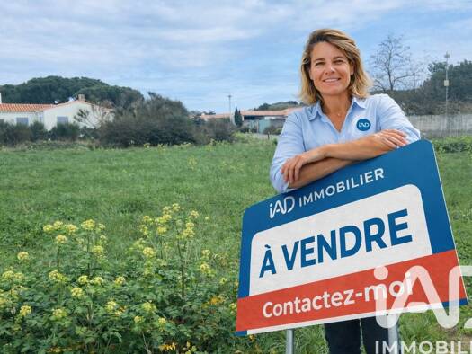 Terrain constructible à vendre 430 000 € 862 m² de terrain Loix 17111