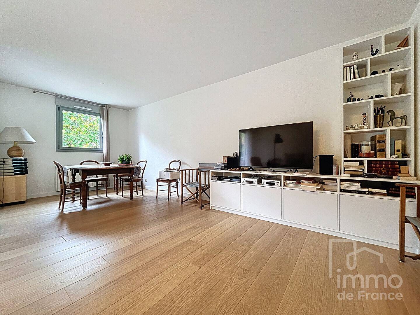 Maison à vendre, 101m², ORNEX