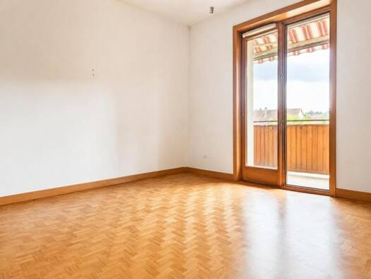 Appartement à vendre 126 900 € 4 pièces 3 chambres 78 m² Étage 2/3 Est Pfastatt 68120