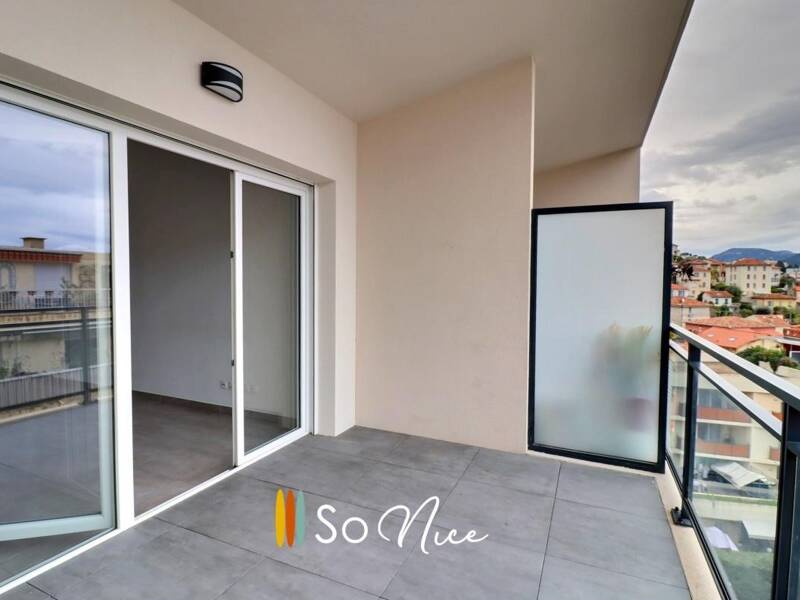 Maison à louer, 76m², NICE