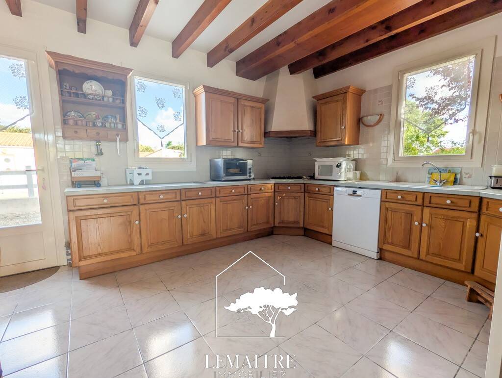 Maison à vendre, 137m², LES MATHES