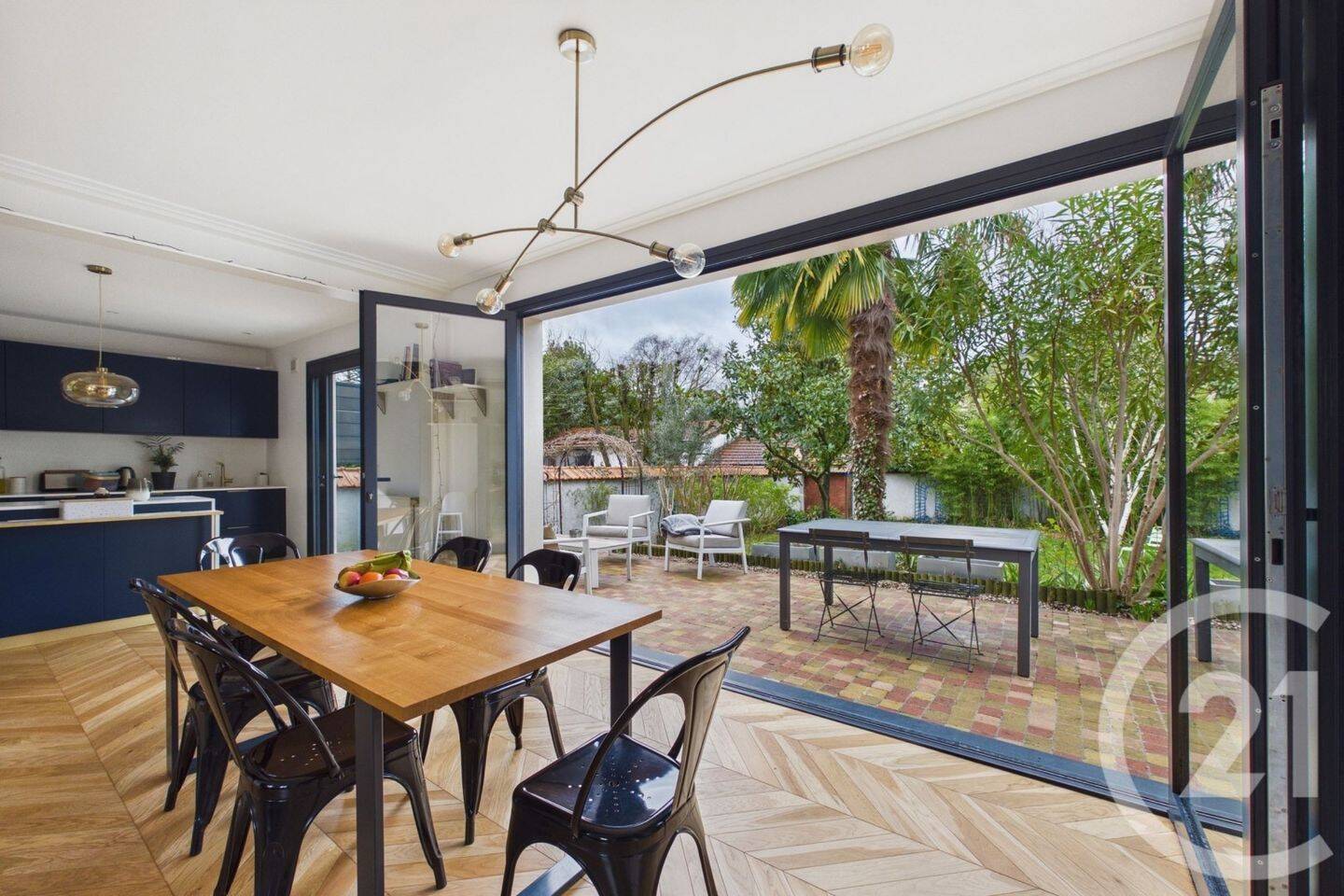 Maison à vendre, 160m², LA VARENNE SAINT HILAIRE