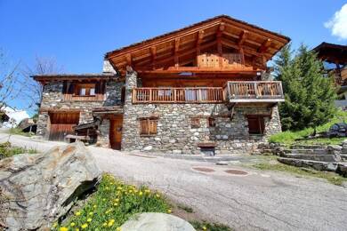 Chalet à vendre 1 950 000 € 5 pièces 4 chambres 160 m² Sainte-Foy-Tarentaise 73640