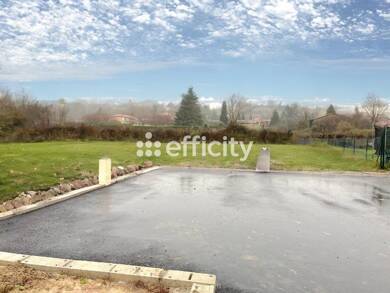 Terrain constructible viabilisé à vendre 207 000 € 615 m² de terrain Saint-Just-Chaleyssin 38540