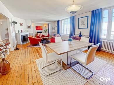 Appartement à louer 1 300 € 2 pièces 1 chambre 99,4 m² Étage 3/4 Centre Ville Lorient 56100