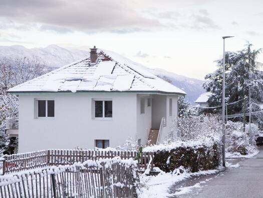 Studio à louer 450 € 1 pièce 10 m² Italie-Jacotot Aix-les-Bains 73100