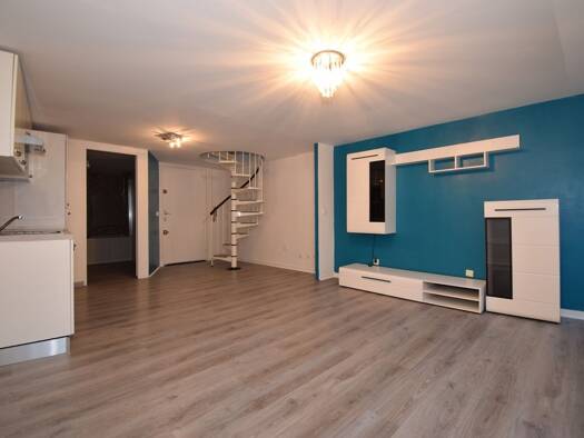 Duplex à louer 610 € 2 pièces 1 chambre 40 m² Étage 3/3 Metz 57000