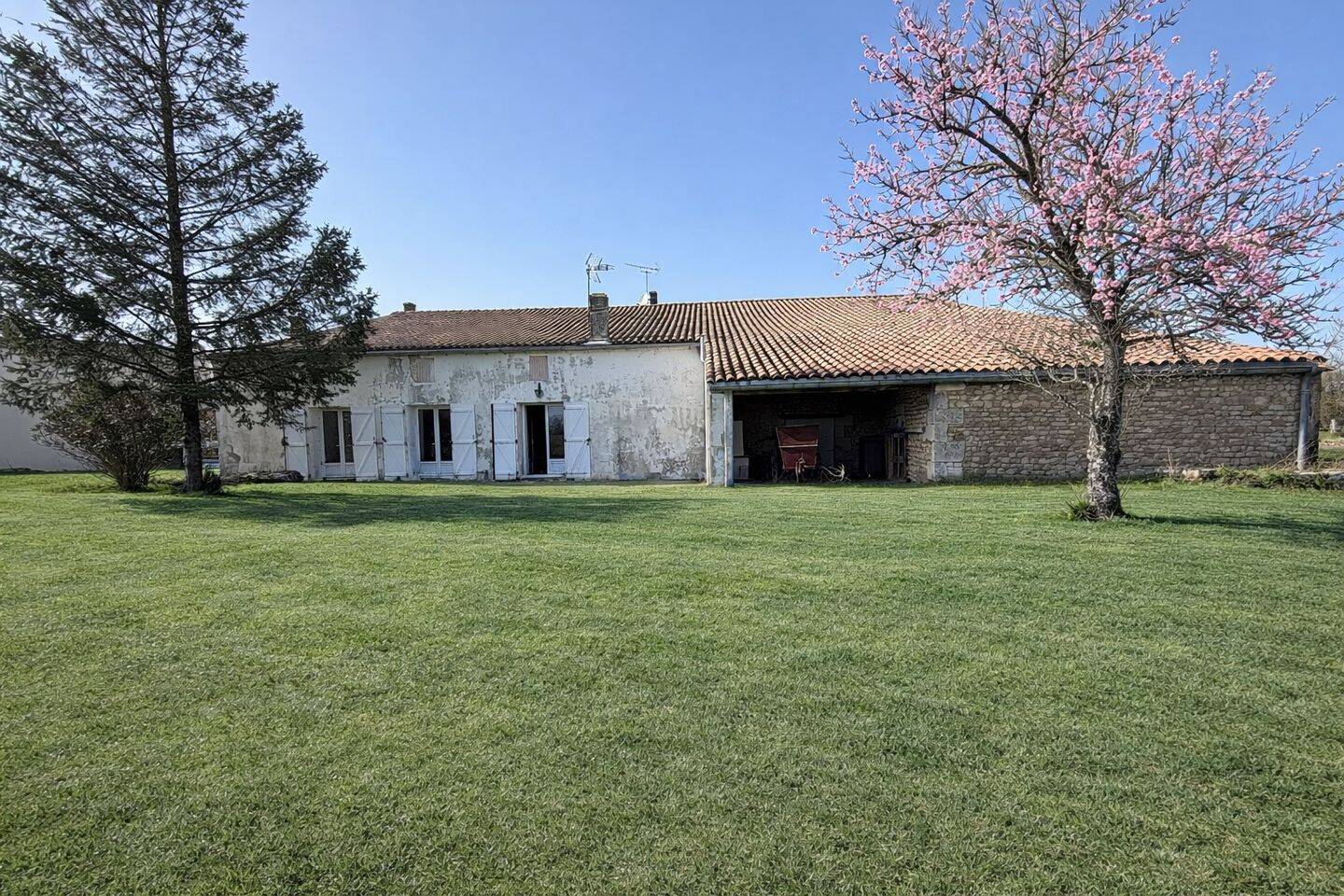 Maison à vendre, 125m², CHENAC SAINT SEURIN D'UZET