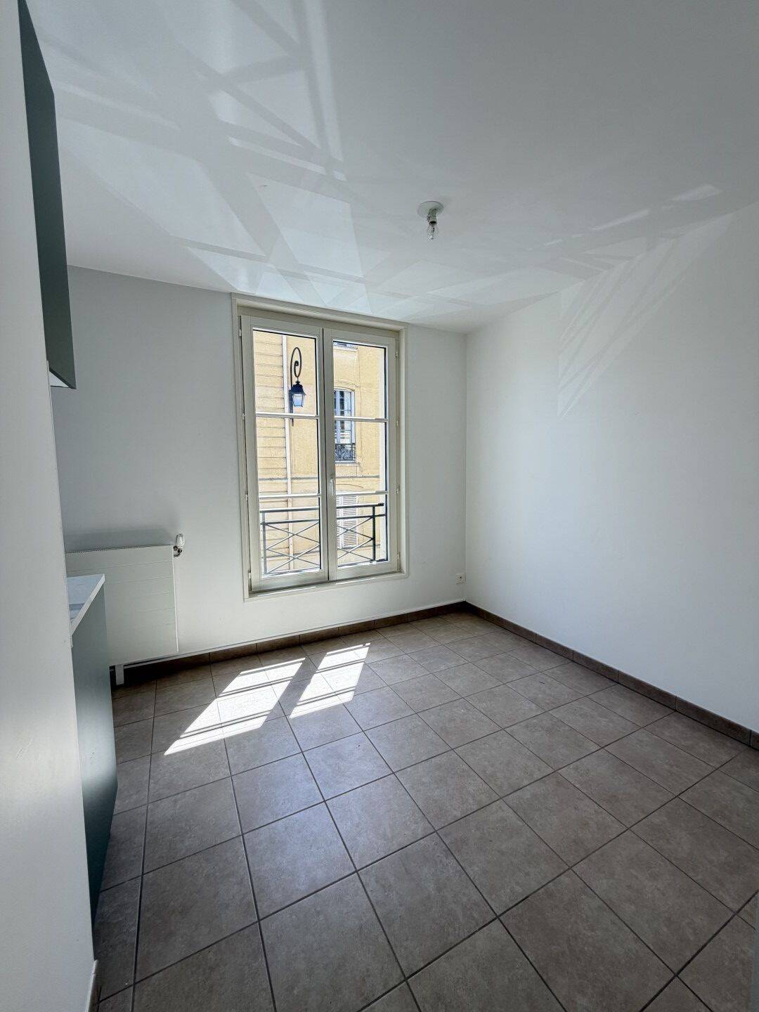 Maison à louer, 80m², VERSAILLES