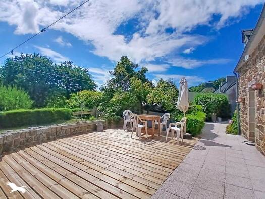 Maison à vendre 276 120 € 5 pièces 3 chambres 125 m² 444 m² de terrain Armorique Plougastel-Daoulas 29470