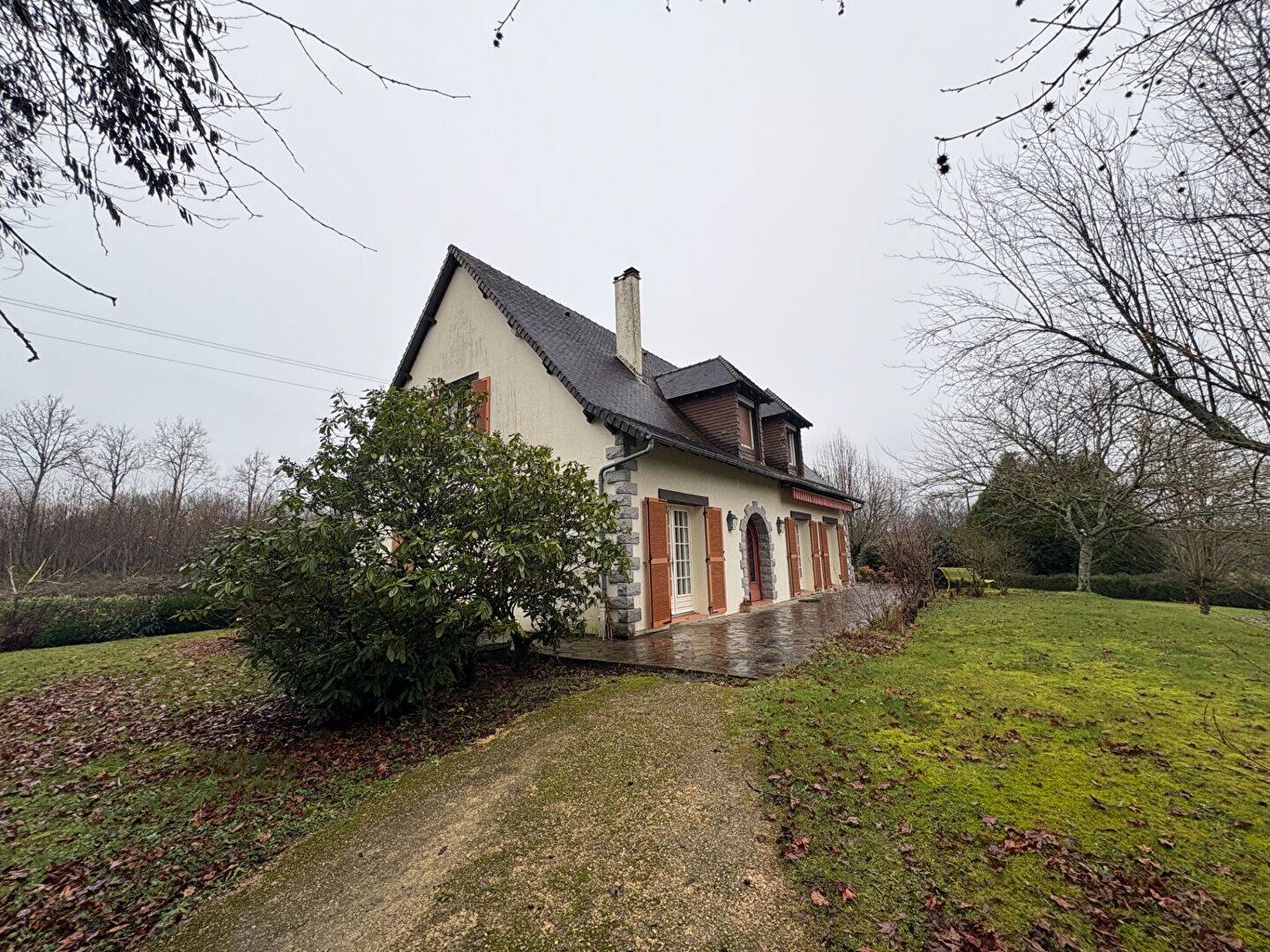 Maison à vendre, 175m², SAINT HILAIRE LES PLACES