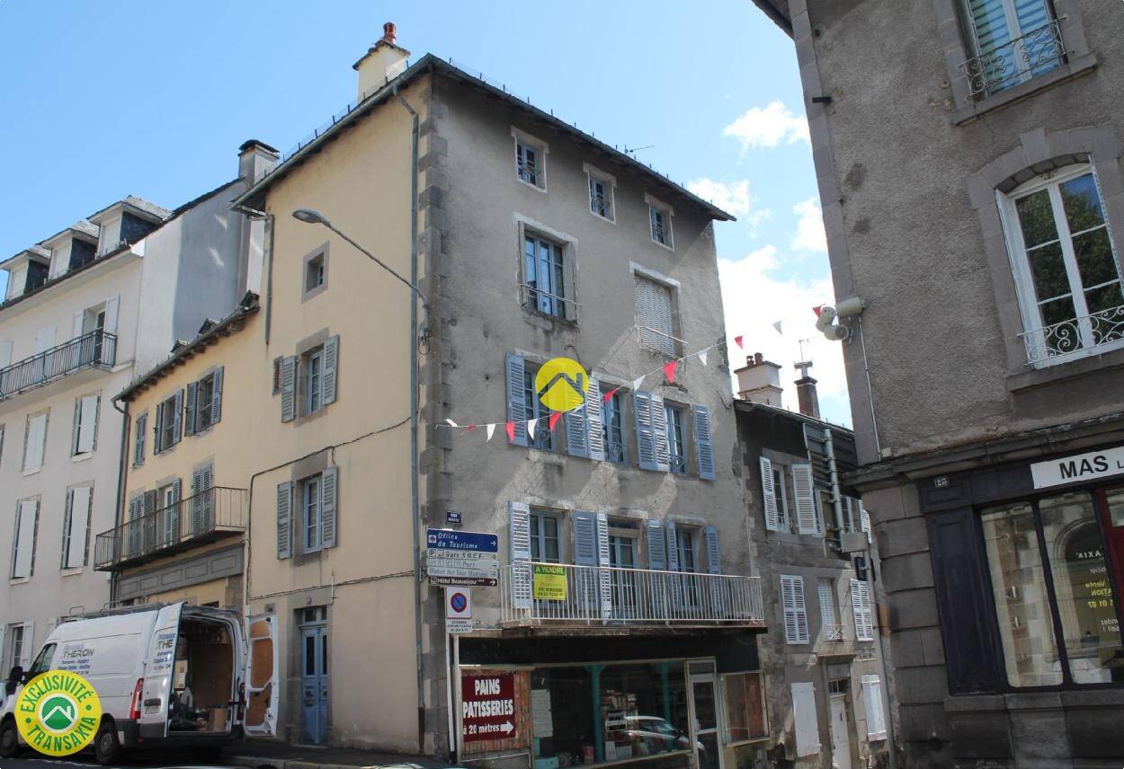 Maison à vendre, 120m², VIC SUR CERE