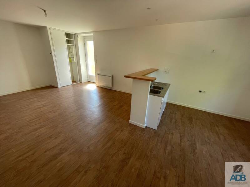 Maison à louer, 67m², LE COTEAU