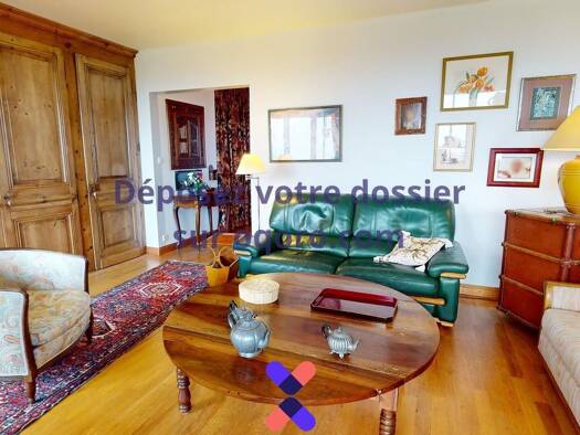 Appartement à louer 924 € 3 pièces 2 chambres 80 m² 7ème étage Centre-Max Barel-Léo Lagrange Vénissieux 69200