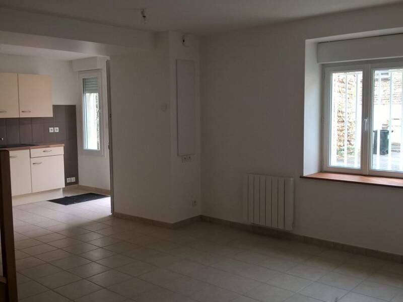 Maison à louer, 81m², AUBERIVES SUR VAREZE