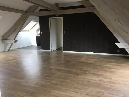 Appartement à vendre 118 770 € 4 pièces 3 chambres 80 m² Étage 2/2 Les Conches Auxerre 89000