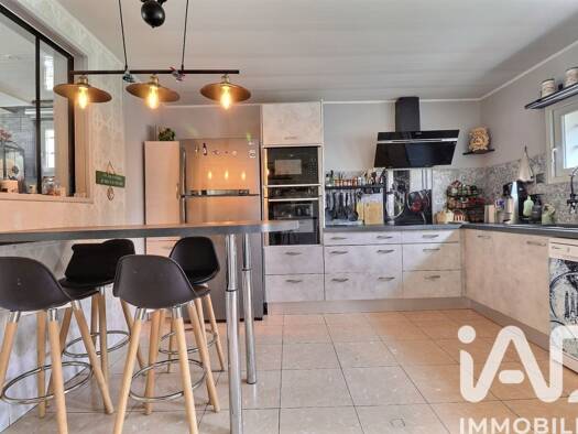 Maison à vendre 395 000 € 6 pièces 4 chambres 158 m² 318 m² de terrain Nord Toulouges 66350