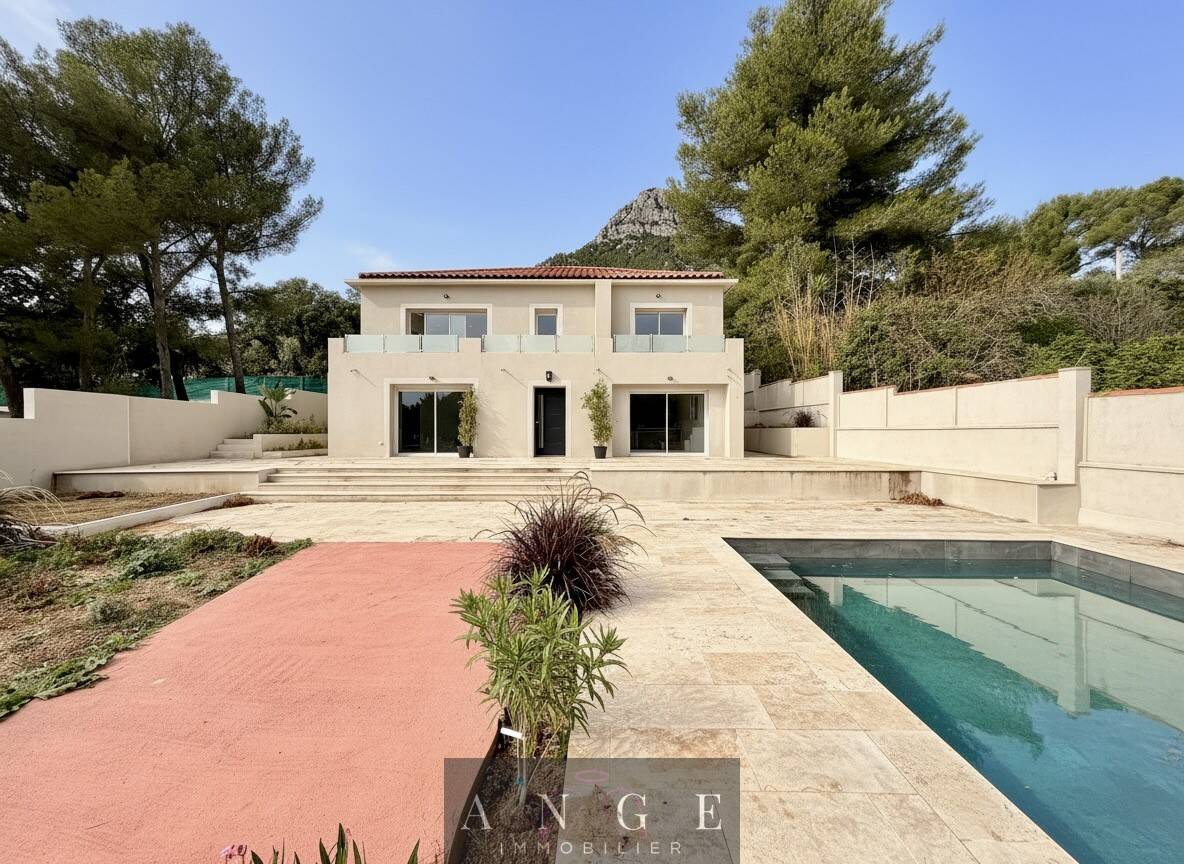 Maison à vendre, 250m², LA VALETTE DU VAR