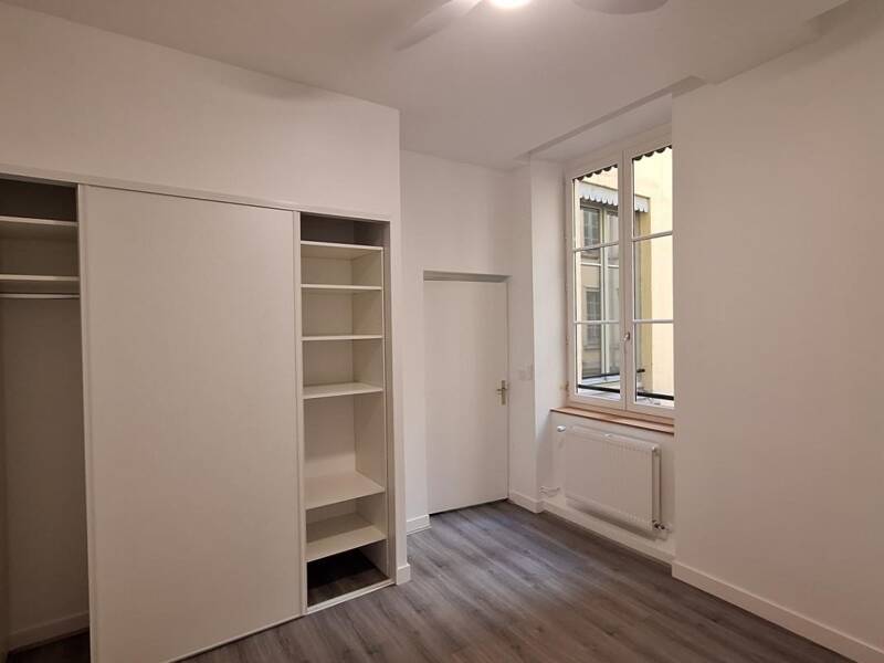 Maison à louer, 79m², LYON 1ER