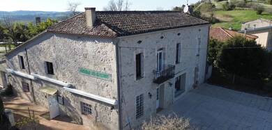Maison à vendre 422 000 € 10 pièces 5 chambres 450 m² Cancon 47290