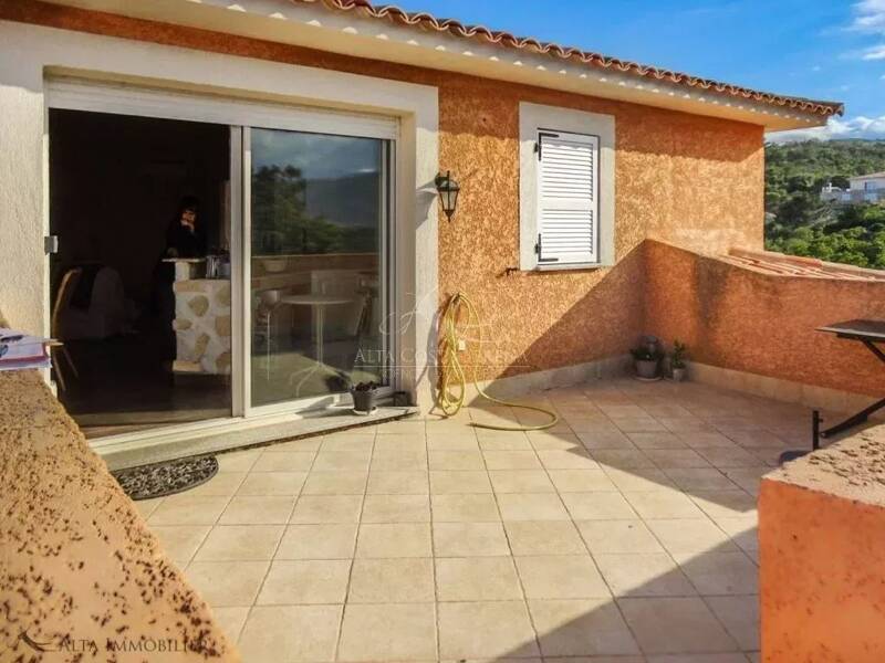 Maison à vendre, 59m², SARI SOLENZARA