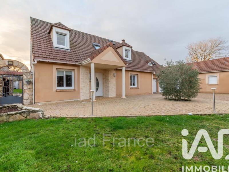Maison à vendre, 203m², FONTENAY MAUVOISIN