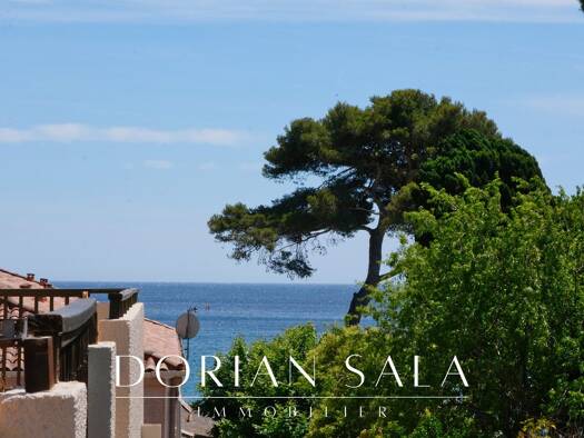 Appartement à vendre 259 000 € 2 pièces 2 chambres 41,14 m² Étage 3/3 Coste Chaude-Mauveou La Seyne-sur-Mer 83500