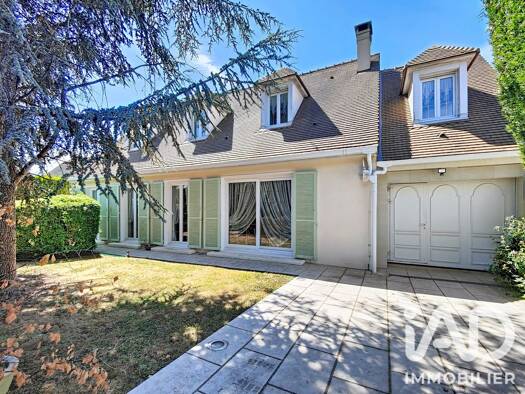 Maison à vendre 329 000 € 8 pièces 5 chambres 141 m² 720 m² de terrain Longnes 78980