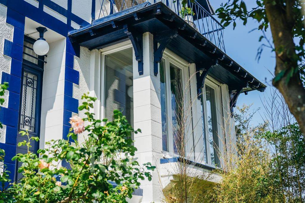 Maison à vendre, 202m², LE POULIGUEN