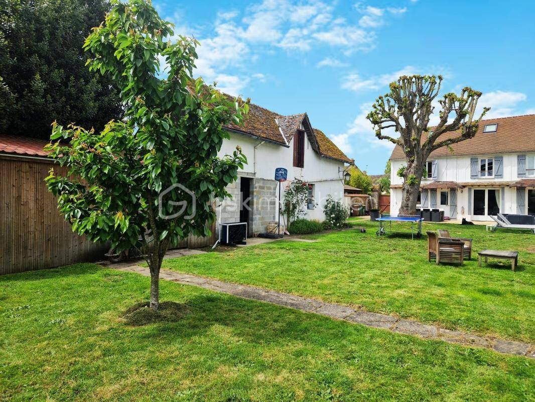 Maison à vendre, 137m², HOUDAN
