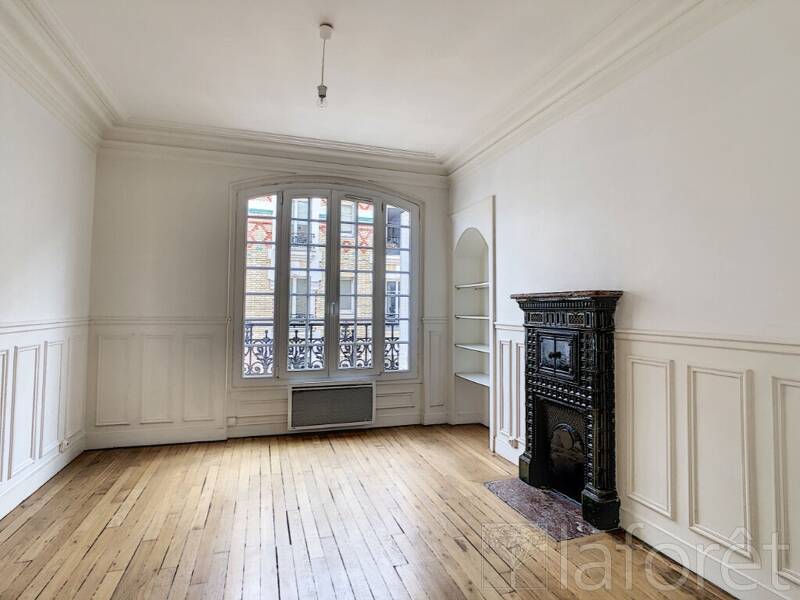 Maison à louer, 61m², COURBEVOIE