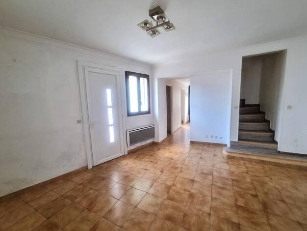 Duplex à vendre 139 000 € 3 pièces 2 chambres 48,5 m² RDC/2 Moisselles 95570