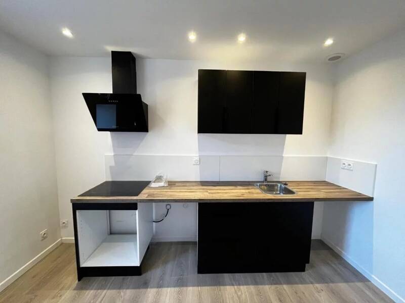 Maison à louer, 62m², SOLEYMIEU