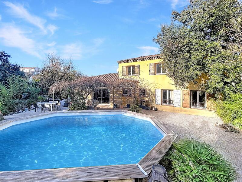 Maison à vendre, 160m², BELCODENE