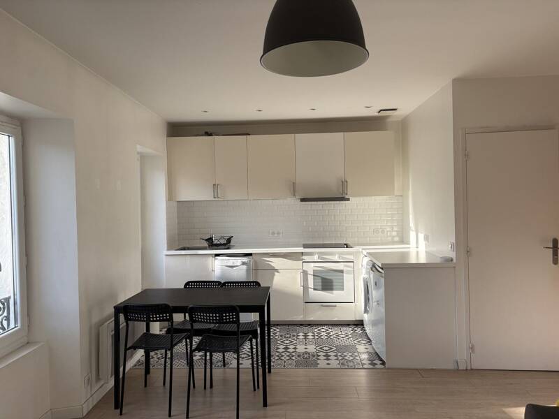 Maison à louer, 34m², MARSEILLE 7E