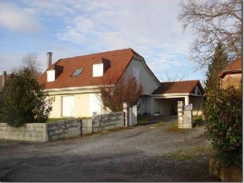 Maison à louer, 124m², OLORON SAINTE MARIE