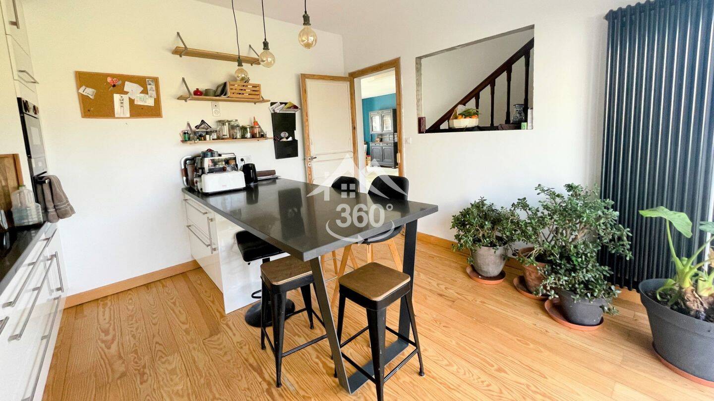 Maison à vendre, 184m², CASTELJALOUX