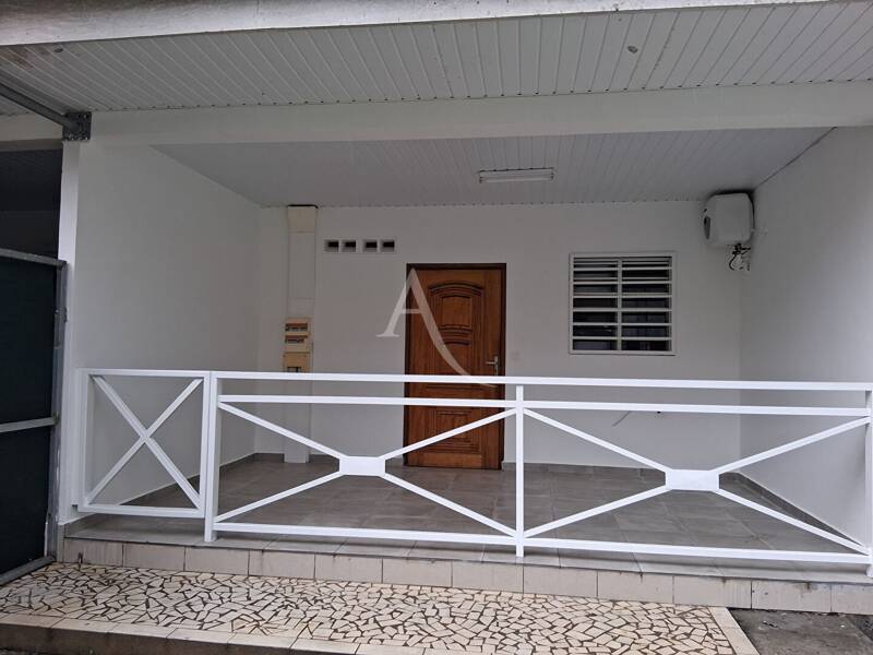Maison à louer, 38m², CAYENNE