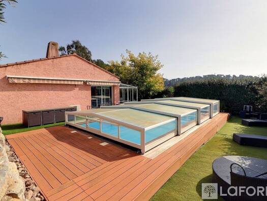 Maison de plain-pied à vendre 499 000 € 4 pièces 3 chambres 95 m² 855 m² de terrain Pierrefeu-du-Var 83390