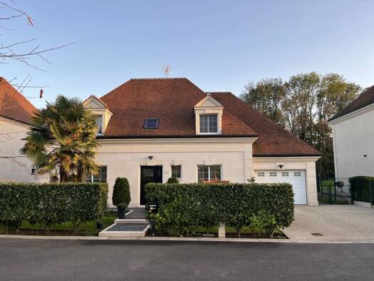 Maison à vendre 999 000 € 7 pièces 5 chambres Centre Sud Ormesson-sur-Marne 94490