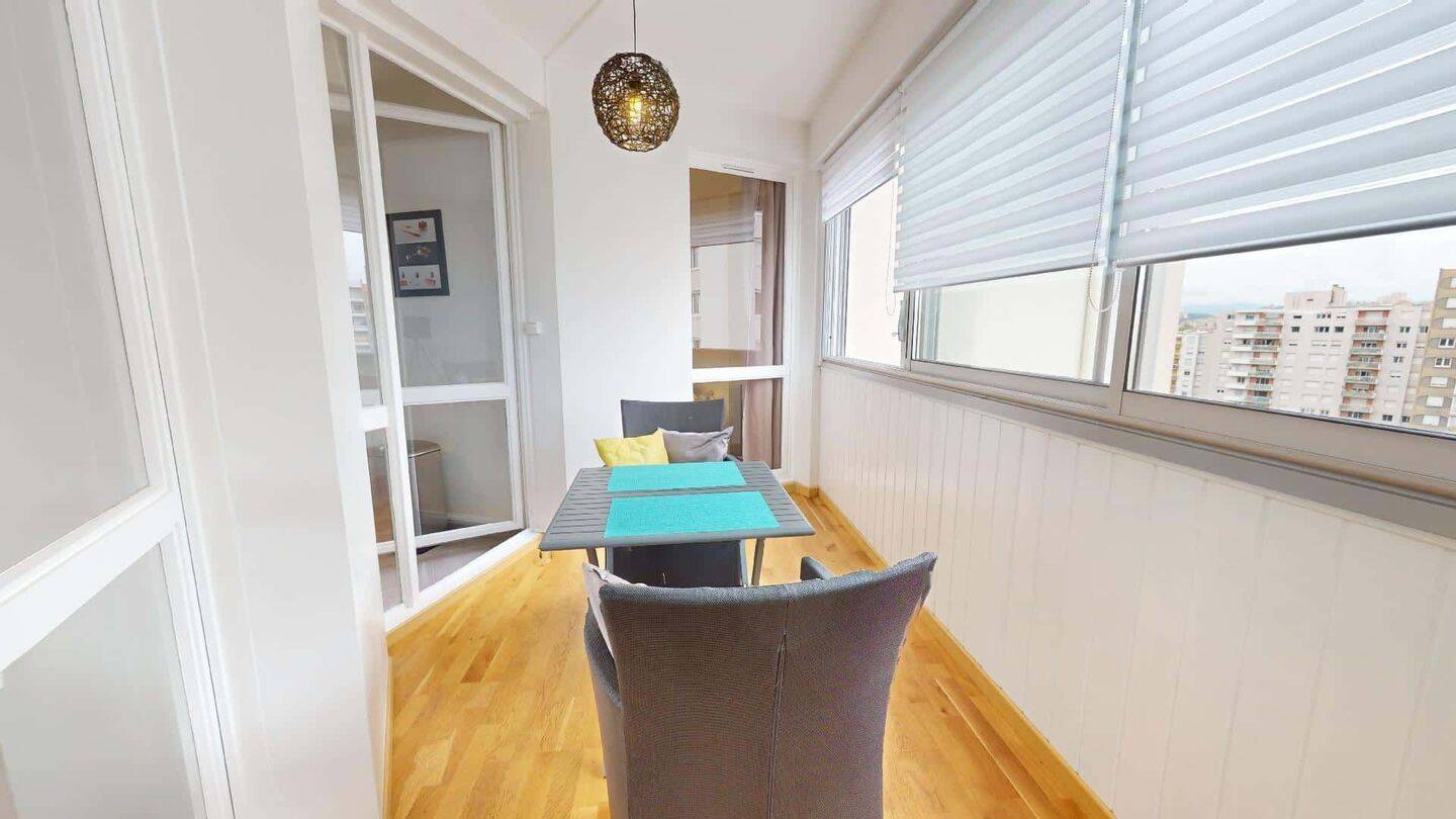 Room in Avenue Salvador Allende, Villeurbanne for 98 m² with 3 b — 19