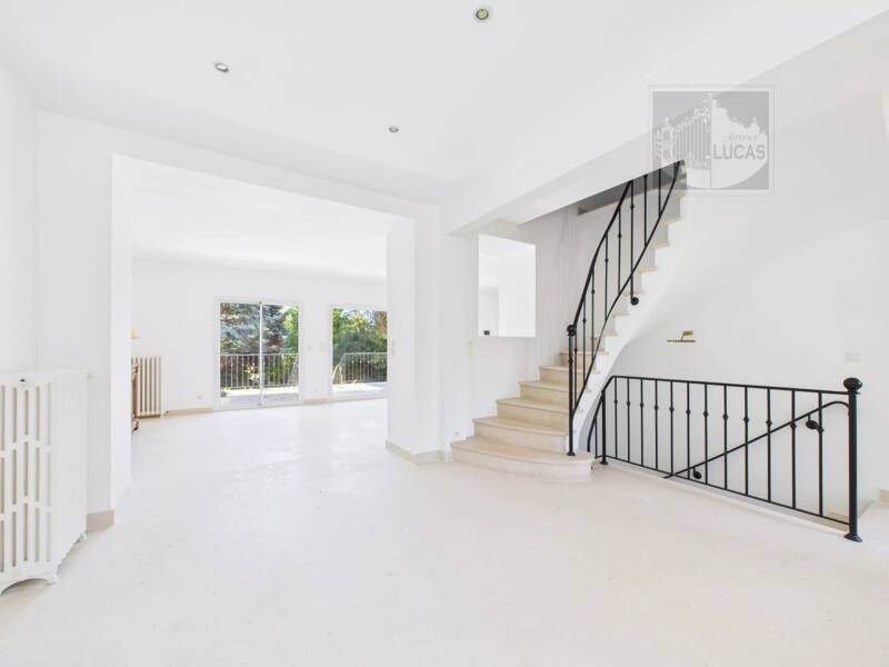 Maison à vendre, 170m², VERRIERES LE BUISSON